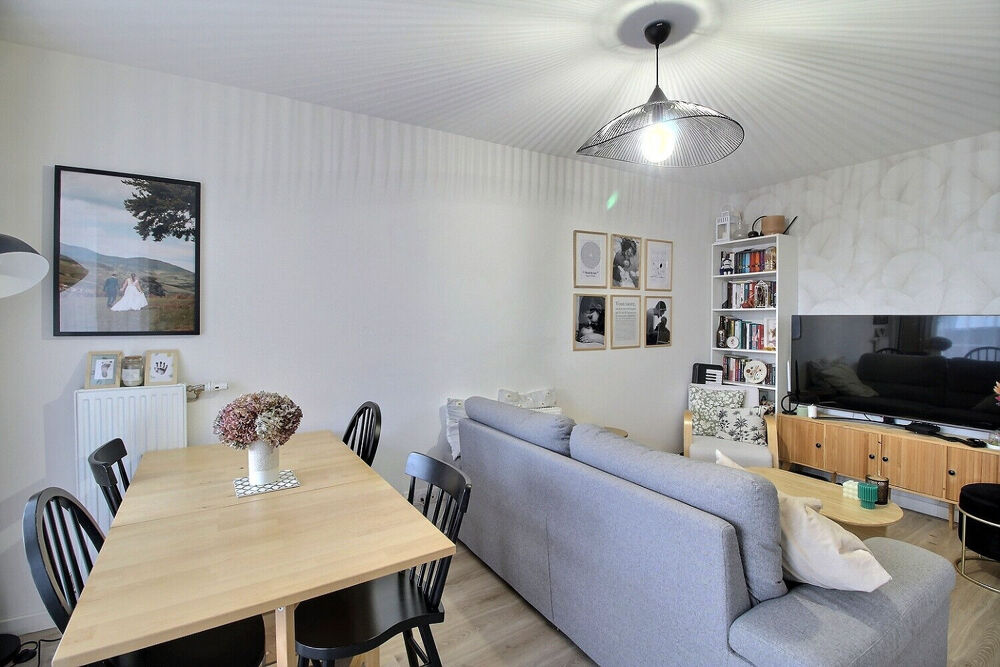 Appartement 4 pièces à vendre à Massy quartier Atlantis - 90,75 m², balcon et place de stationnement
