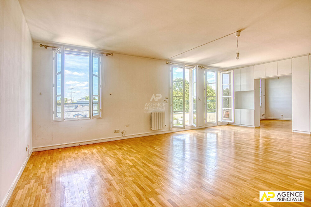 Vente Appartement Versailles Notre-Dame Pars Appartement duplex 6 pièce(s) 150 m² carrez situé au 3ème et dernier étage avec ascenseur, balcon, ca Versailles