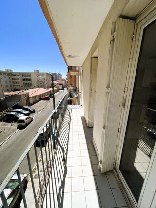 Location Appartement Location T2 non meublé Perpignan centre, balcon Perpignan