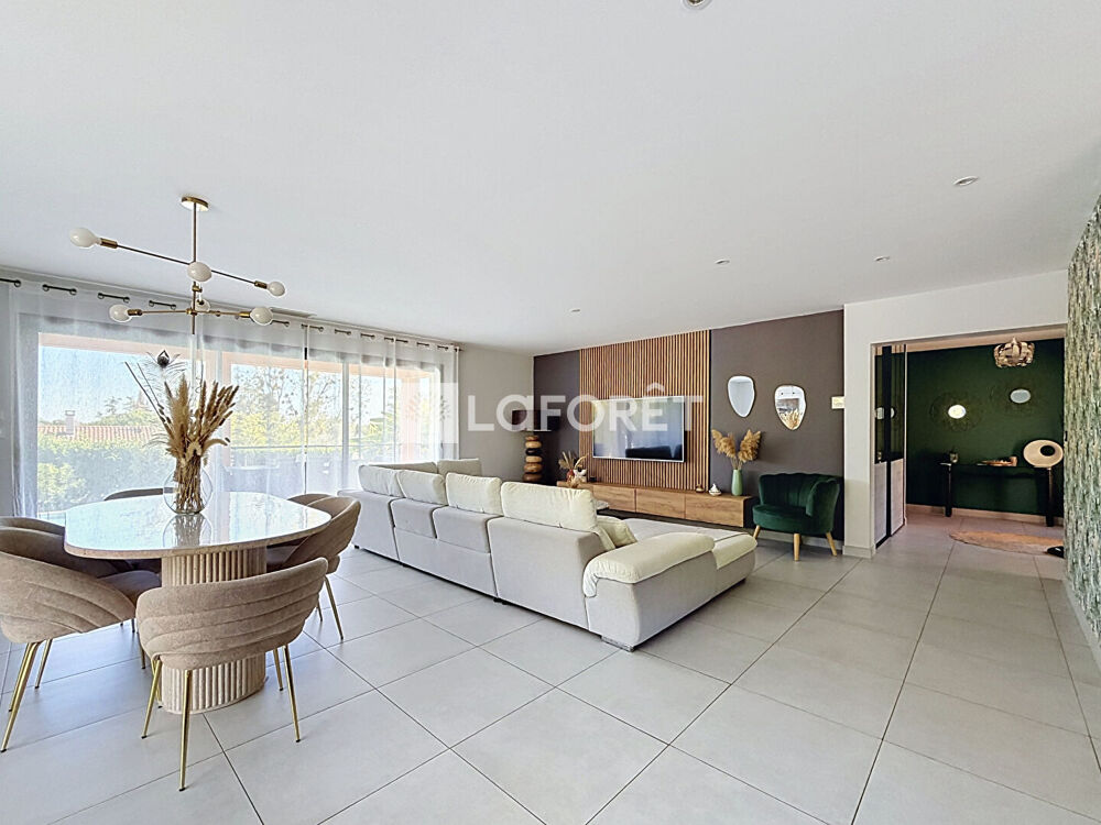 Vente Maison Maison Bondigoux 6 pièce(s) 172 m2 Bondigoux