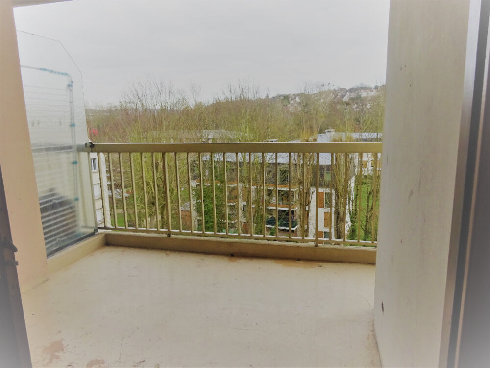 Appartement Mantes La Ville 3 pièces 78.40 m²
