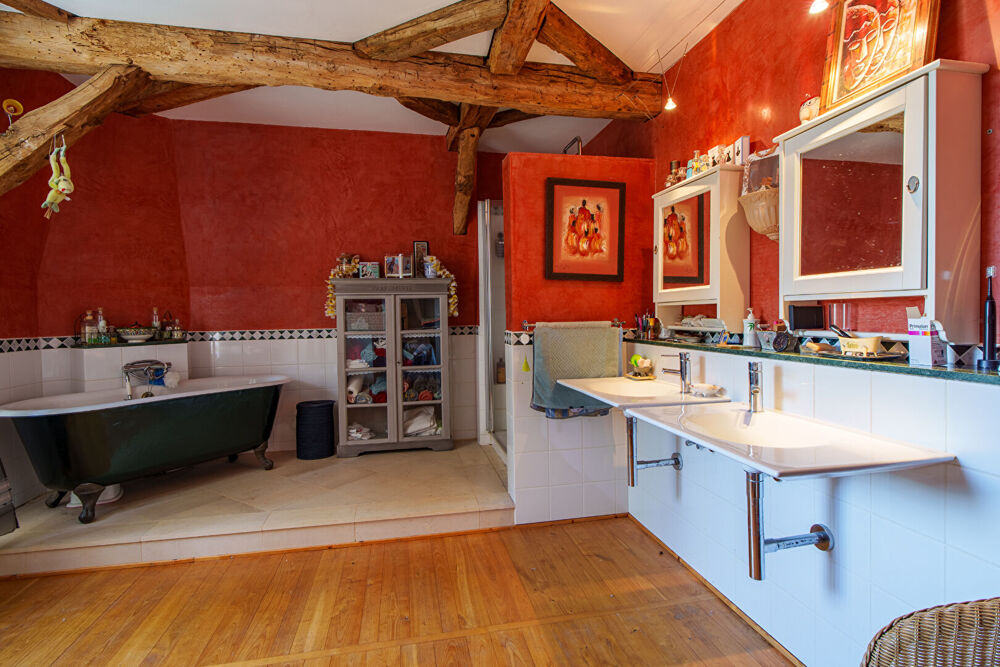 à vendre  Maison Excideuil (24160)