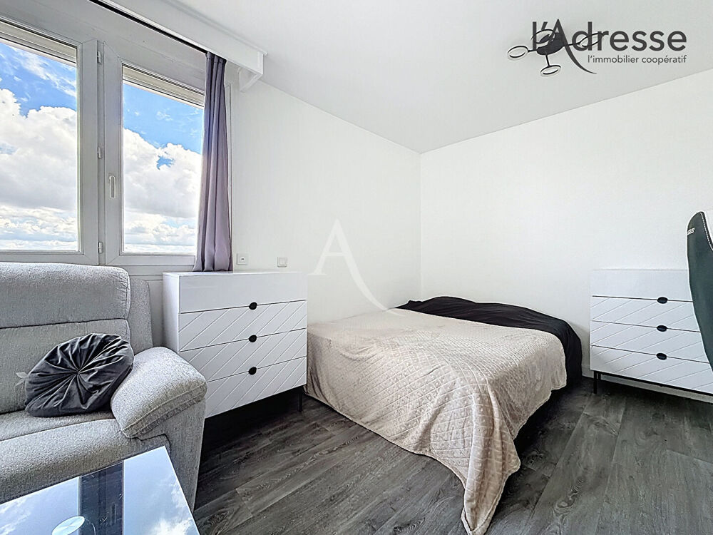 Vente Appartement SURESNES/ Maréchal de Lattre de Tassigny - Vue Paris - Appartement Studio 36m² - 1 Cave - 1 BOX Suresnes