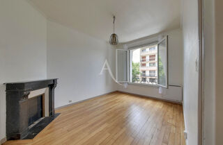  Appartement à louer 2 pièces 38 m²