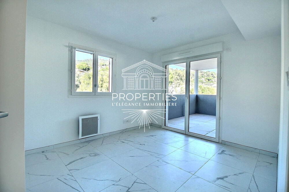 Vente Appartement BORMES LE PIN - LE PATIO DU PIN - T3 NEUF - 62M² - ASCENSEUR - TERRASSE - PARKING EN SOUS SOL Bormes les mimosas