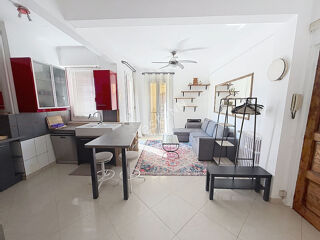  Appartement à louer 2 pièces 45 m²