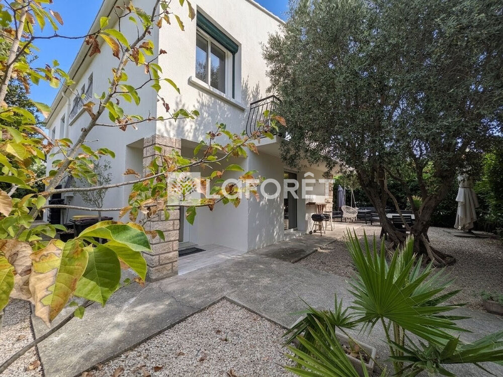 Vente Maison LE GRAU D'AGDE  À 300 M DES PLAGES  MAISON 170 M²  GARAGE 140 M² Agde