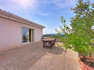  Appartement � vendre 4 pi�ces 87 m�