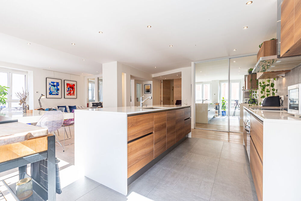 AGENCE IMMOBILIERE LAFORET - EXCLUSIVITE - ANNECY CENTRE-VILLE - "FICUS" - MAGNIFIQUE APPARTEMENT T4 HAUT-DE-GAMME de 119.69m²