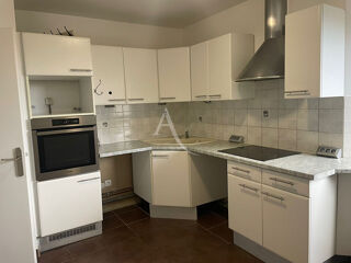  Appartement � louer 3 pi�ces 75 m�