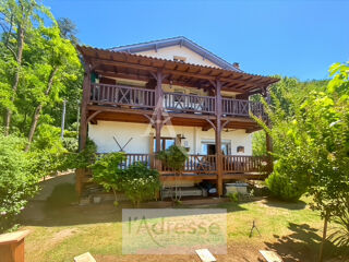  Maison � vendre 8 pi�ces 198 m�