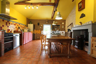  Villa  vendre 11 pices 335 m