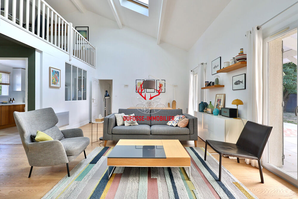 Vente Maison Maison de plain-pied 141 m² -  4 chambres - Piscine Lentilly