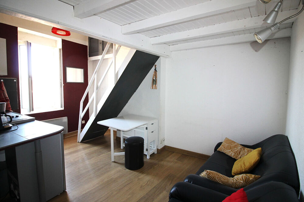 Appartement 1 pièce 22 m² · à Nimes · 22 m² · 70 000 €