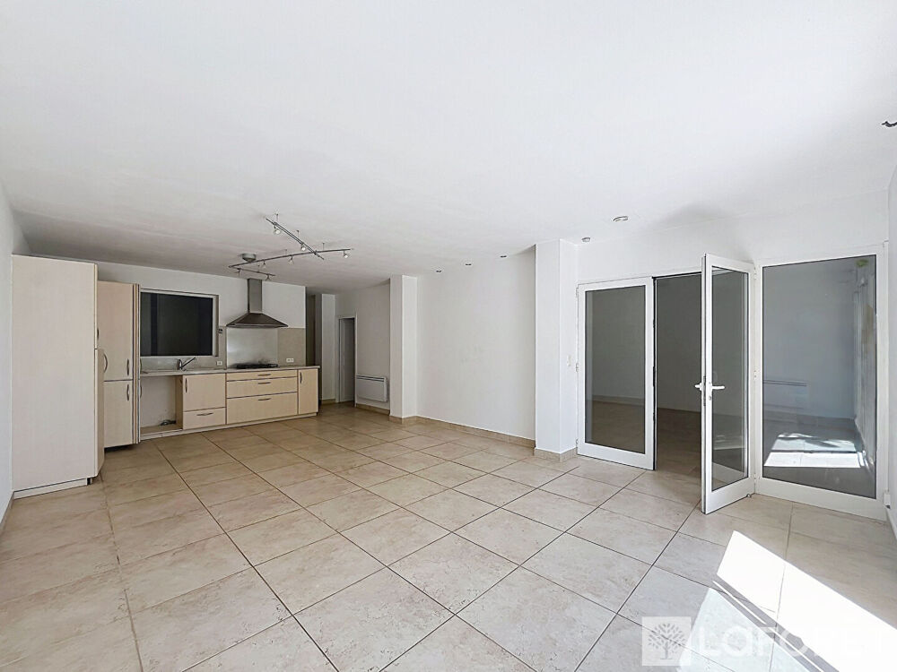 Vente Maison Maison Chateauneuf Du Pape 9 pièce(s) 206 m2 Chateauneuf du pape