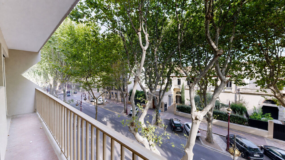 Vente Appartement NARBONNE CENTRE - APPARTEMENT À RÉNOVER AVEC BALCON FILANT ET CAVE Narbonne
