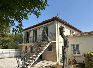  Immeuble à vendre 5 pièces 136 m² Rochefort