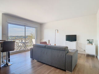  Appartement à louer 3 pièces 63 m²