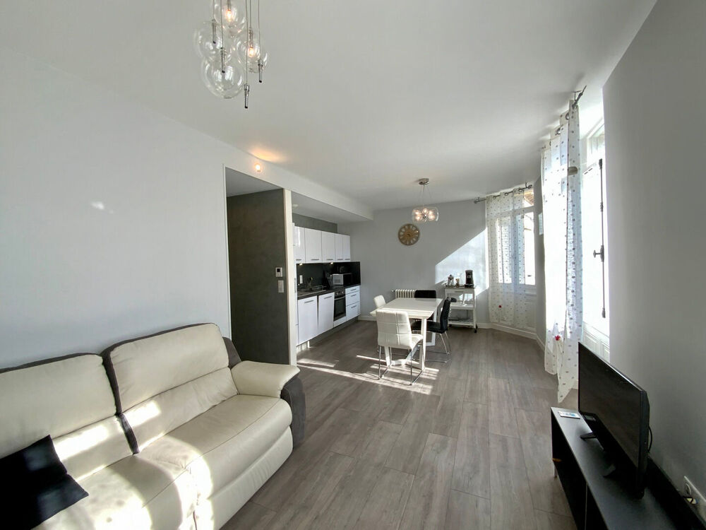 Location Appartement Très bel appartement MEUBLE 1 chambre - Jonzac centre ville Jonzac