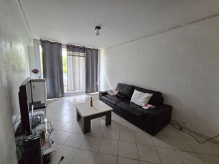  Appartement à louer 3 pièces 56 m²