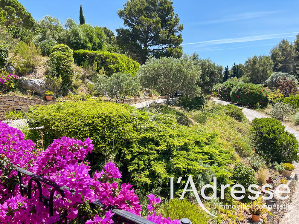 à vendre  Maison La Cadière-d'Azur (83740)