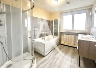  Maison  vendre 7 pices 169 m