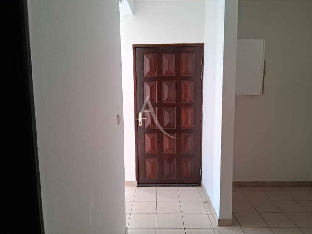 Location Appartement Appart T2  - 2ème étage - Centre ville de Cayenne Cayenne