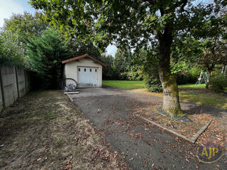  Terrain à vendre 1054 m²