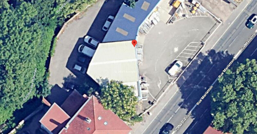 Location Parking/Garage Place de parking sécurisée et prisée sur le Secteur Lyon 9 / Ecully Ecully