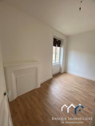  Appartement à louer 3 pièces 44 m²