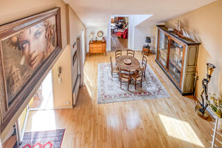  Immeuble à vendre 7 pièces 258 m²