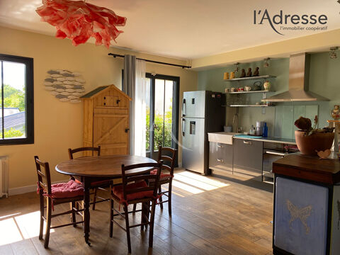   Appartement Rueil Malmaison 3 pi�ce(s) 80 m2/Balcon/Jardin Appartement - 3 pi�ce(s) - 80 m�