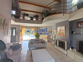  Maison � vendre 6 pi�ces 255 m�