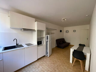  Appartement à louer 1 pièce 20 m²