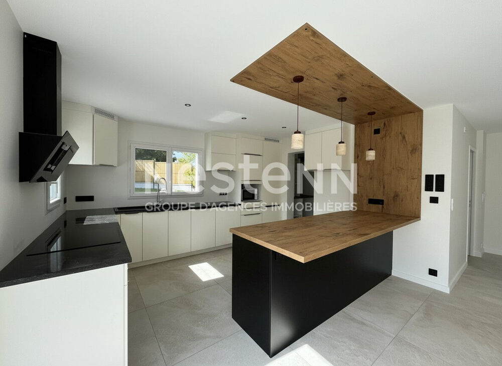Maison neuve à vendre, Monterblanc, 158 m², 6 chambres, 870 m² de terrain.