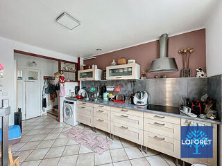  Maison à vendre 10 pièces 201 m²