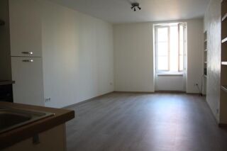  Appartement à louer 2 pièces 42 m²