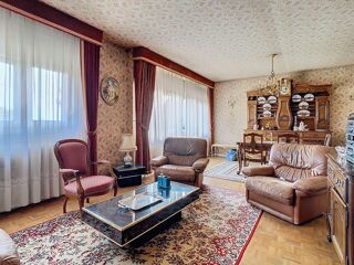  Maison  vendre 7 pices 200 m