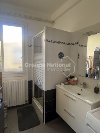  Immeuble � vendre 6 pi�ces 137 m�