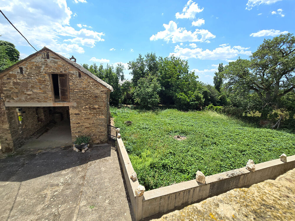 Vente Maison Corps de ferme avec maison, appartement et dépendances - Durenque Durenque