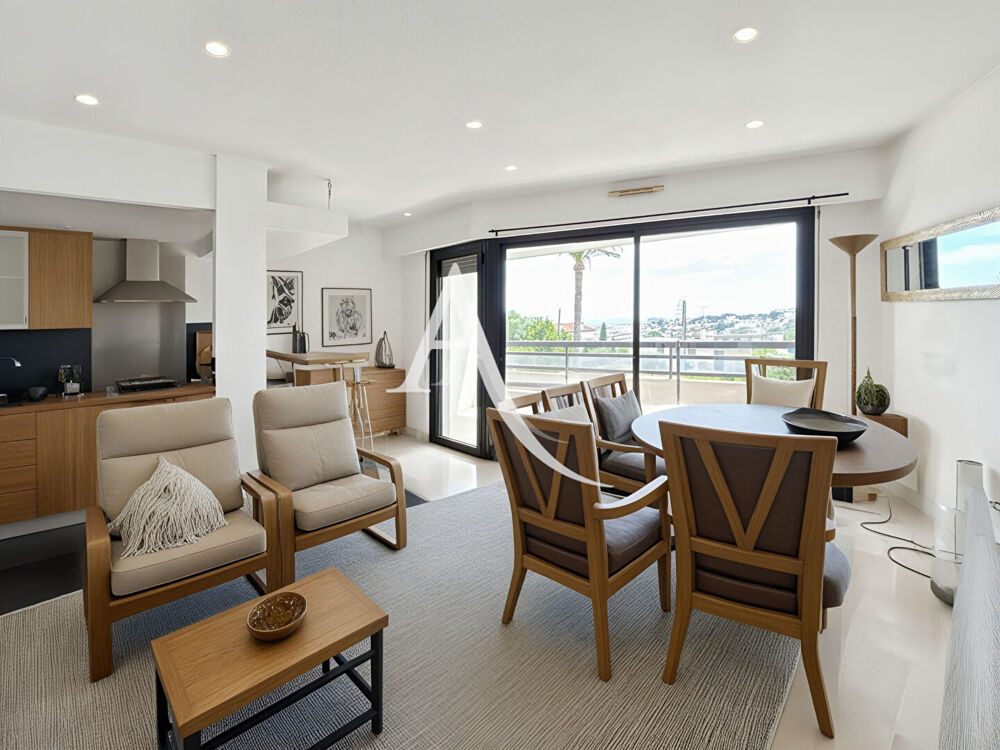 Appartement Le Cannet 2 pièces 49m2 vue Mer