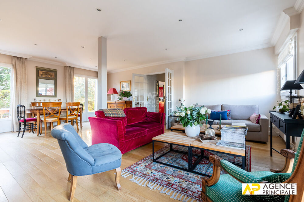 Vente Maison Maison Le Mesnil Le Roi 6 pièce(s) 229 m2 Le mesnil le roi