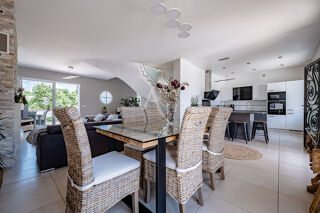  Maison � vendre 7 pi�ces 165 m�