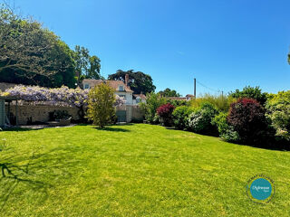  Maison � vendre 8 pi�ces 214 m�