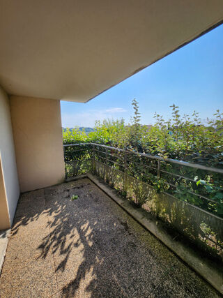  Appartement à louer 3 pièces 60 m²
