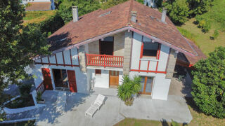  Maison  vendre 6 pices 165 m