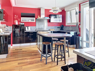  Maison à louer 5 pièces 178 m²