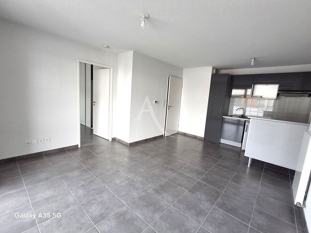 Vente Appartement Appartement Toulouse 2 pièce(s) avec balcon Colomiers