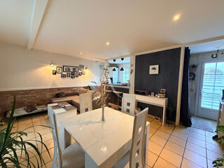  Maison à vendre 8 pièces 237 m²
