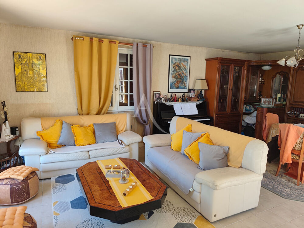 Vente Maison Maison plain pied, Rochefort, 4 chambres, La Mauratière. Rochefort